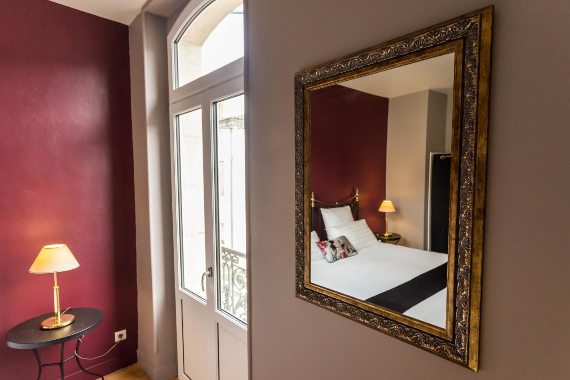 Hotel Restaurant Cote Garonne Le Balcon Des Dames - Tonneins Fauillet Marmande - Vue Panoramique Bord De Garonne Chambres Climatisees Ngoại thất bức ảnh