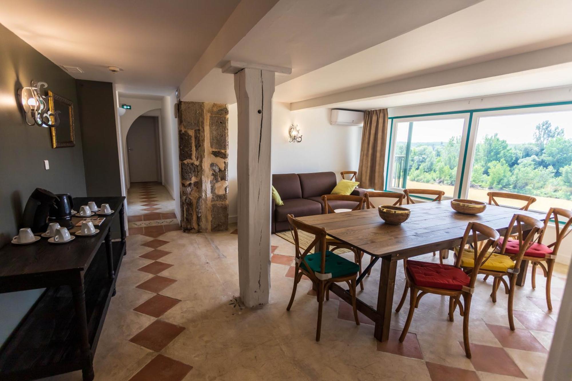 Hotel Restaurant Cote Garonne Le Balcon Des Dames - Tonneins Fauillet Marmande - Vue Panoramique Bord De Garonne Chambres Climatisees Ngoại thất bức ảnh