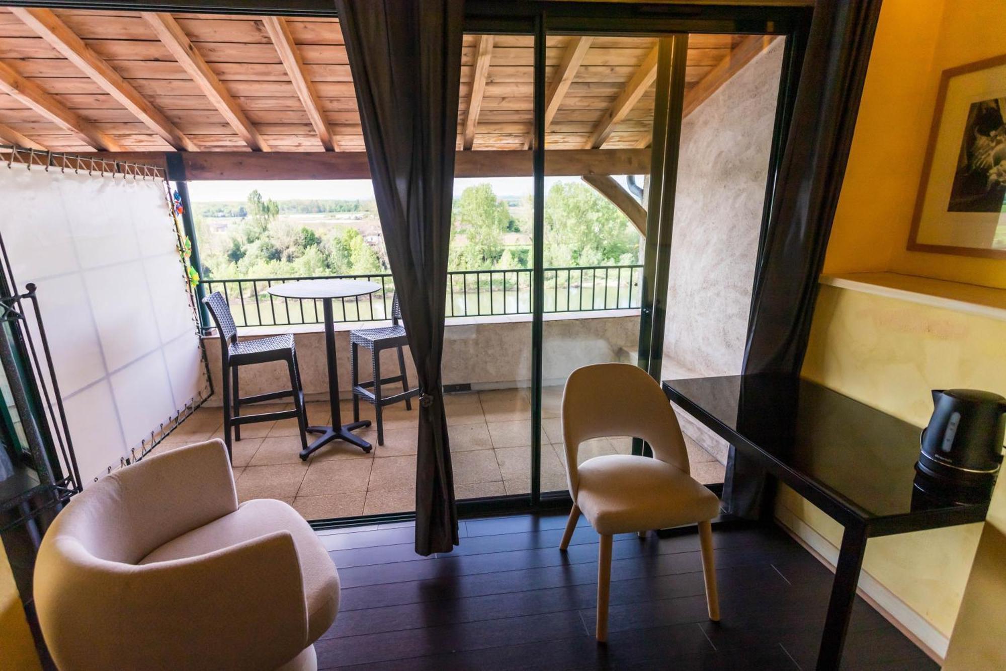 Hotel Restaurant Cote Garonne Le Balcon Des Dames - Tonneins Fauillet Marmande - Vue Panoramique Bord De Garonne Chambres Climatisees Ngoại thất bức ảnh