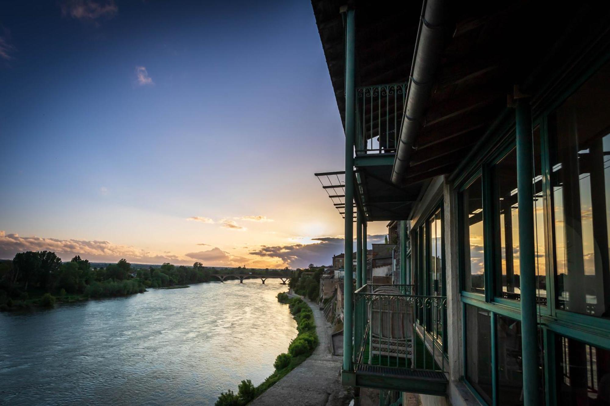 Hotel Restaurant Cote Garonne Le Balcon Des Dames - Tonneins Fauillet Marmande - Vue Panoramique Bord De Garonne Chambres Climatisees Ngoại thất bức ảnh